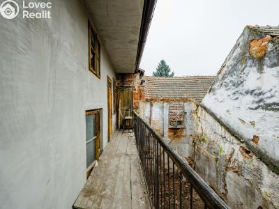 Продаж сімейного будинку Bernartice, Táborská č. 24