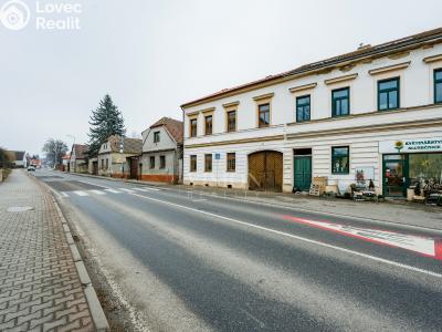 Продаж сімейного будинку Bernartice, Táborská č. 27
