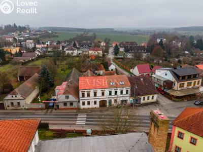 Продаж сімейного будинку Bernartice, Táborská č. 30