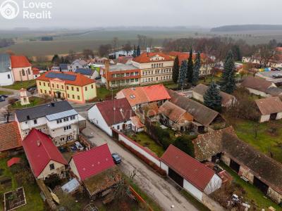 Продаж сімейного будинку Bernartice, Táborská č. 32