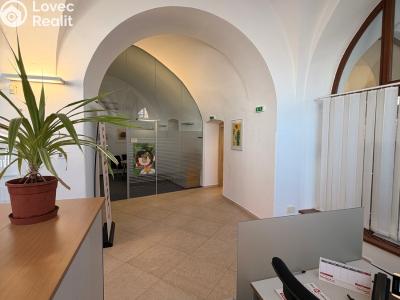 Pronájem kanceláře Olomouc, Dolní náměstí č. 4