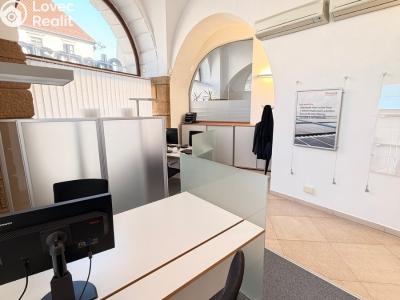 Pronájem kanceláře Olomouc, Dolní náměstí č. 16