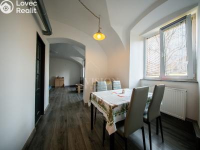 Prodej vícegeneračního domu Ondřejov, nám. 9. května č. 30