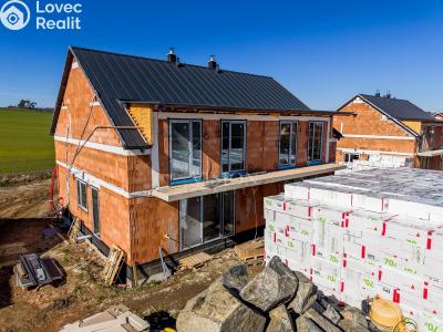 Продаж сімейного будинку Týnec nad Sázavou č. 33