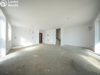 Prodej rodinného domu Týnec nad Sázavou č. 8