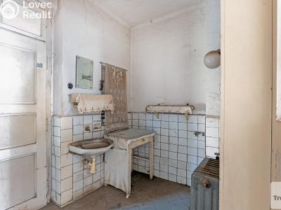 Prodej rodinného domu Zákolany č. 13