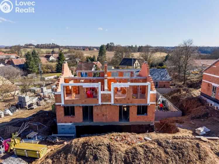 Продаж багатогенного будинку Týnec nad Sázavou č. 3