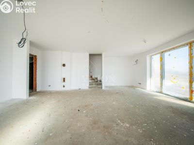 Prodej vícegeneračního domu Týnec nad Sázavou č. 14
