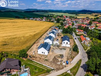 Prodej vícegeneračního domu Týnec nad Sázavou č. 38