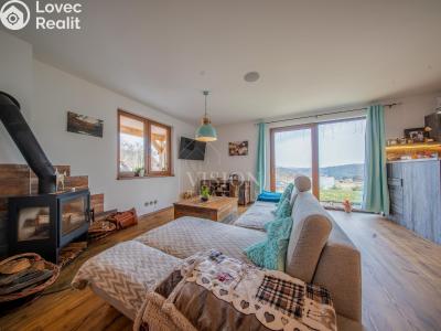 Продажа семейного дома Kamenice, Ládeveská 270 č. 7