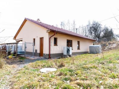Продажа семейного дома Kamenice, Ládeveská 270 č. 24