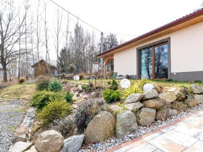 Продажа семейного дома Kamenice, Ládeveská 270 č. 25