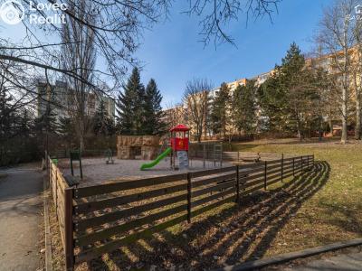 Prodej bytu 3+1 Plzeň, Nýřanská č. 23