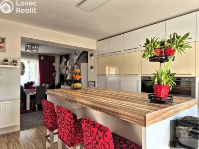 Продаж сімейного будинку České Velenice, Komenského 483 č. 11