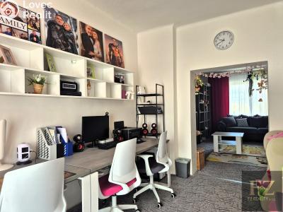 Продаж сімейного будинку České Velenice, Komenského 483 č. 19