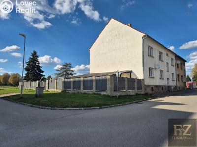 Продаж сімейного будинку České Velenice, Komenského 483 č. 34
