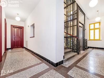 Rent apartment 3+KK Praha, Tomáškova č. 12
