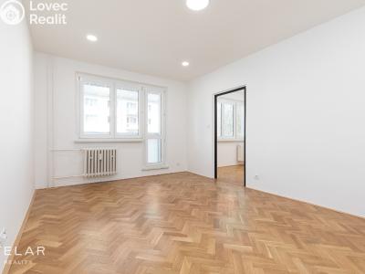 Prodej bytu 3+1 Rožnov pod Radhoštěm, Čs. armády č. 2