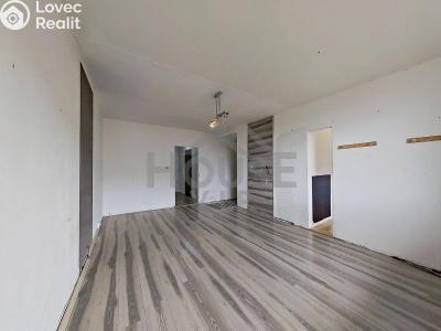 Продаж квартири 3+1 Praha, U jezera č. 17