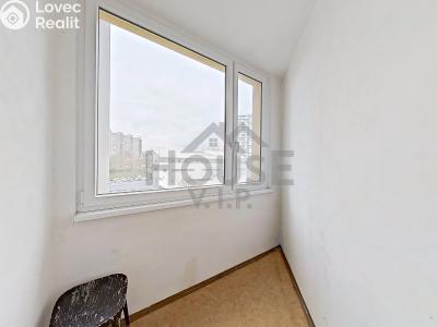 Продаж квартири 3+1 Praha, U jezera č. 32