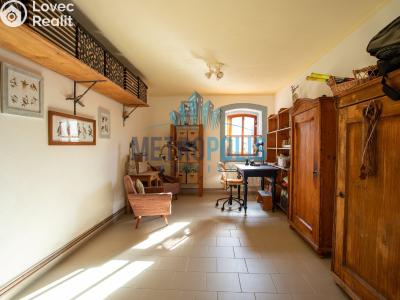 Продаж сімейного будинку Lhotka, Radoušská č. 32