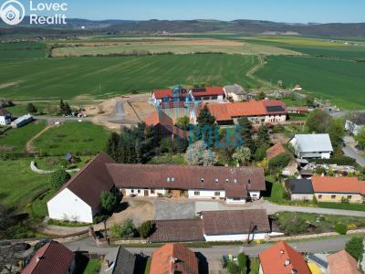 Продаж ферми Lhotka, Radoušská č. 64