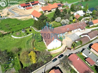 Продаж ферми Lhotka, Radoušská č. 65