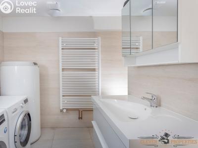 Продаж сімейного будинку Praha, Pod zámečkem č. 10