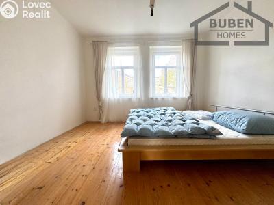 Продаж сімейного будинку Tachov, Kollárova 972 č. 5
