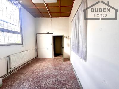 Продаж торгового приміщення Bor, Západočeská 727 č. 30
