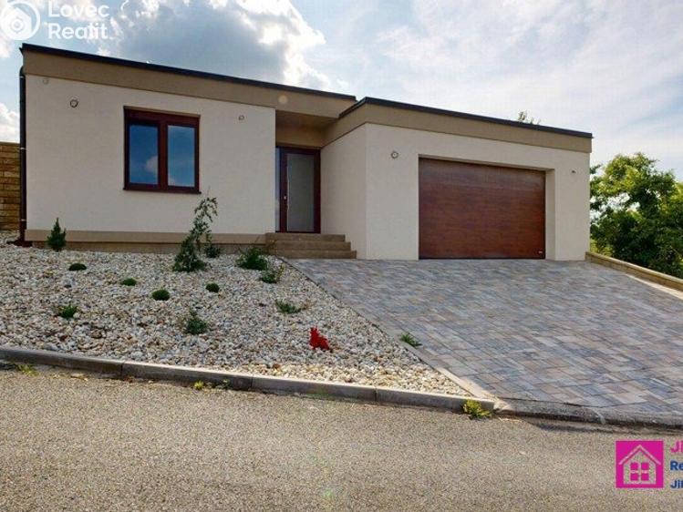 Продаж сімейного будинку Morkůvky č. 1