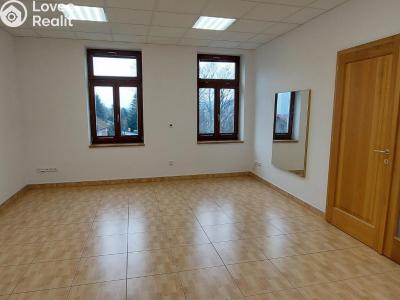Rent office space Valašské Meziříčí, Křížkovského č. 1