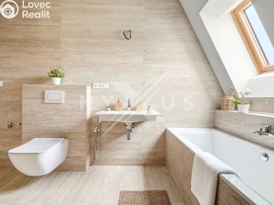 Продаж квартири 4+KK Praha, K Havlínu 722 č. 15