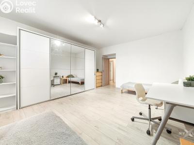 Продаж квартири 4+1 Praha, Bubenská č. 2