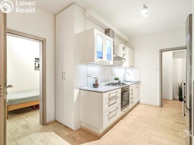 Продаж квартири 4+1 Praha, Bubenská č. 9