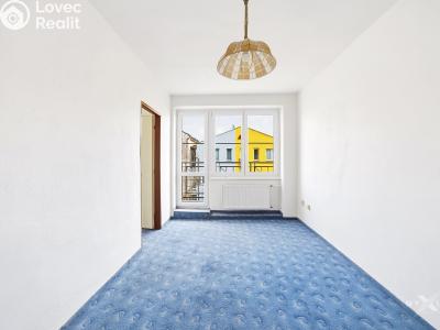 Sale family house Praha, Stulíková 1383 č. 9