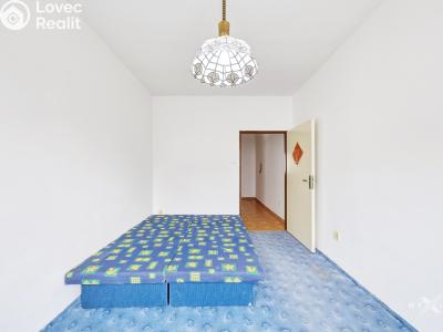 Sale family house Praha, Stulíková 1383 č. 14