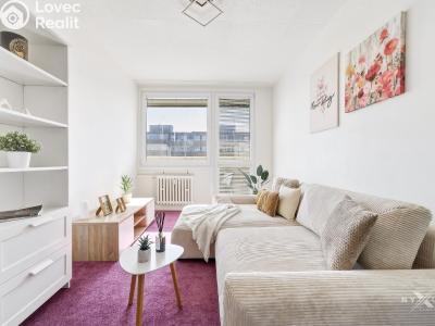 Sale apartment 3+1 Praha, Veltruská č. 11