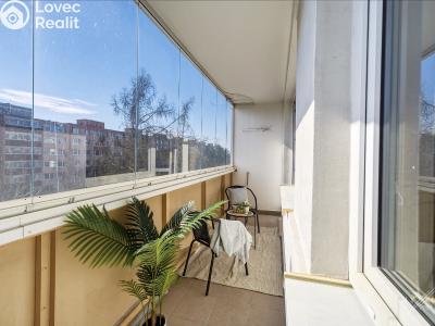 Sale apartment 3+1 Praha, Veltruská č. 15