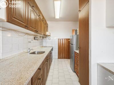 Продаж квартири 5+1 Praha, Uherská 621 č. 1