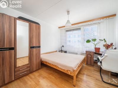 Продаж квартири 5+1 Praha, Uherská 621 č. 3