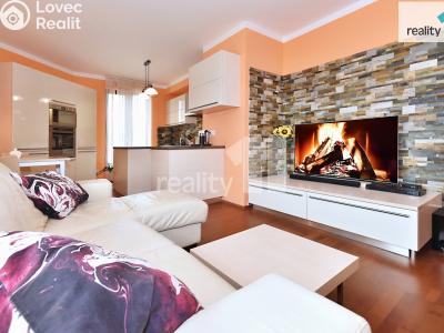 Sale apartment 4+KK Praha 9, Nademlejnská č. 1