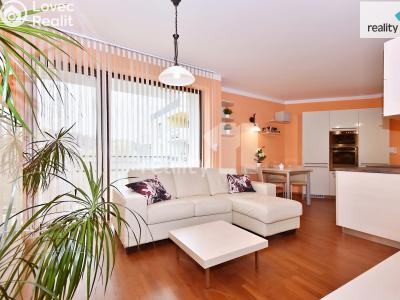 Sale apartment 4+KK Praha 9, Nademlejnská č. 2