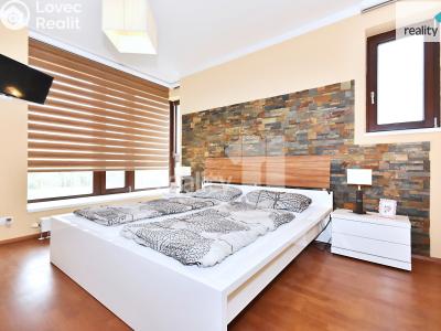 Sale apartment 4+KK Praha 9, Nademlejnská č. 3