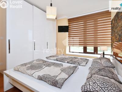 Sale apartment 4+KK Praha 9, Nademlejnská č. 8