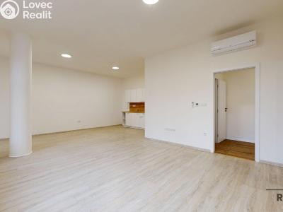Продаж квартири 2+KK Třebíč, Karlovo nám. č. 8