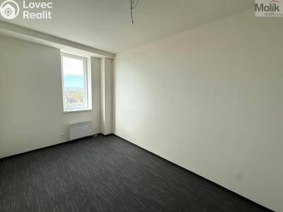 Pronájem bytu 3+KK Chomutov, Žižkovo náměstí 4796 č. 8