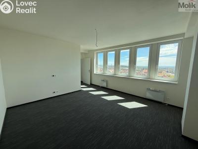 Pronájem bytu 3+KK Chomutov, Žižkovo náměstí 4796 č. 5