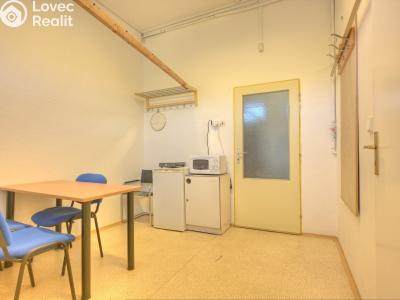 Prodej obchodního prostoru Studenec č. 12
