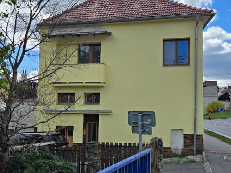 Prodej vícegeneračního domu Vizovice, Říčanská 296 č. 1